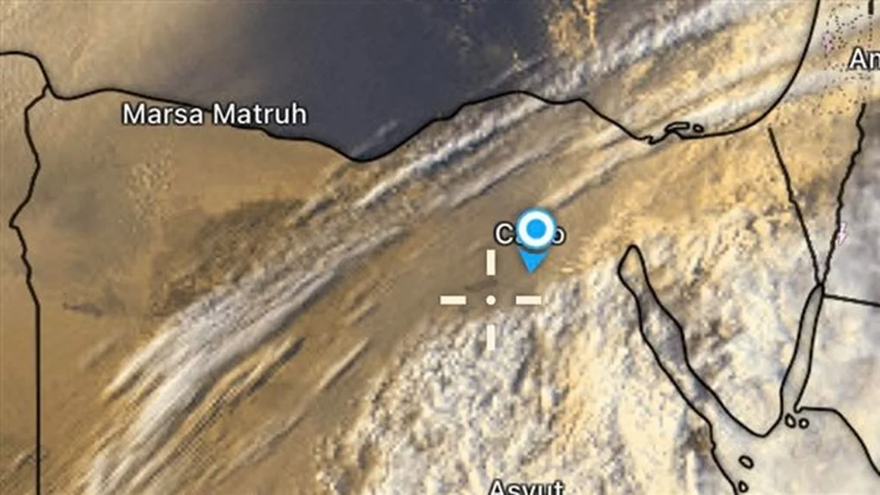 تحذيرات الأرصاد من استمرار العواصف الترابية وتدهور الرؤية وموعد بدء التحسن الجوي